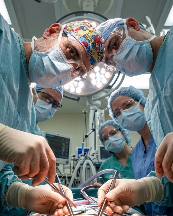 Cirugía valvular y cardíaca convencional